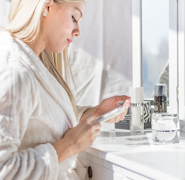Forever Flawless Diamond infused Instant Wrinkle Eraser Cream. Formulated to Minimize Wrinkles and Fine-Lines and Battle the Aging Process. For a Flawless Appearance.